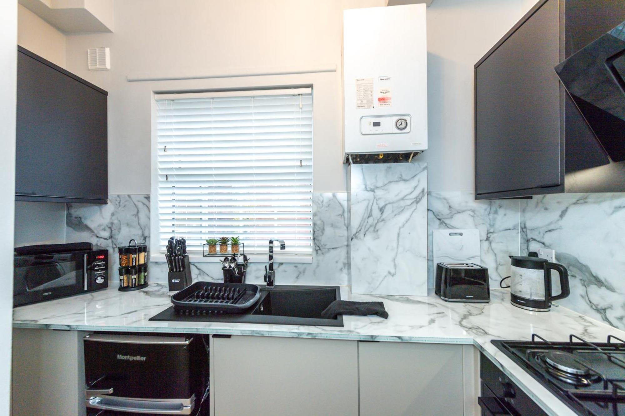 Benoit Apartments Манчестер Екстер'єр фото